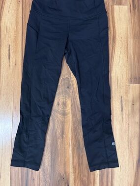 lululemon athletica Black Cropped Leggings